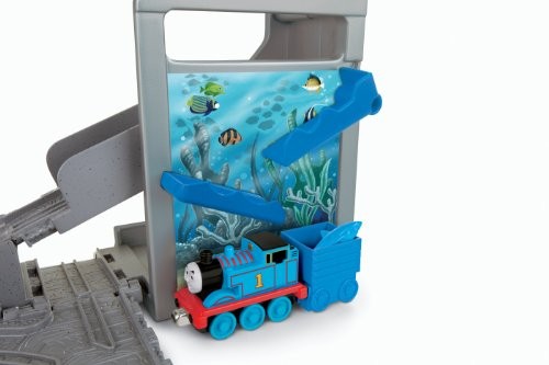 thomas the train shark exhibit