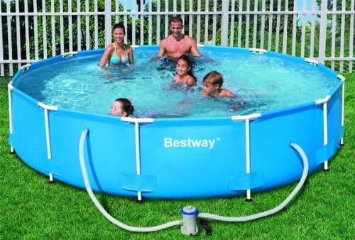 30 x 30 pool