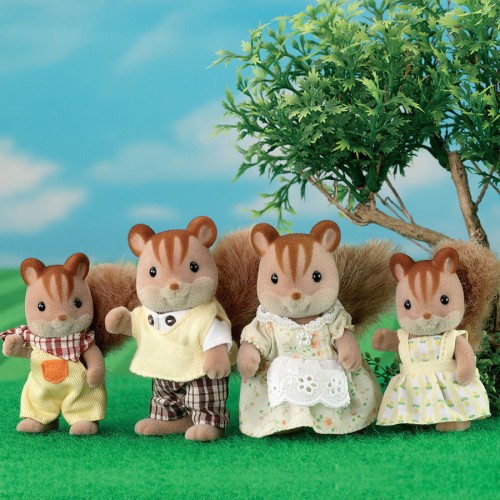 Amazon.co.jp: Sylvanian Families Overseas UK Walnut Squirrel