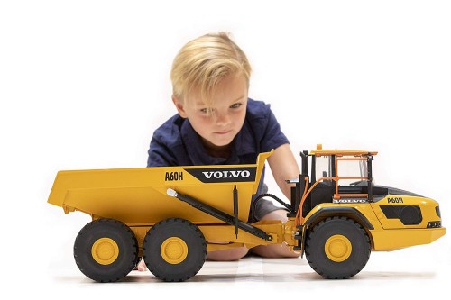 bruder volvo a60h hauler