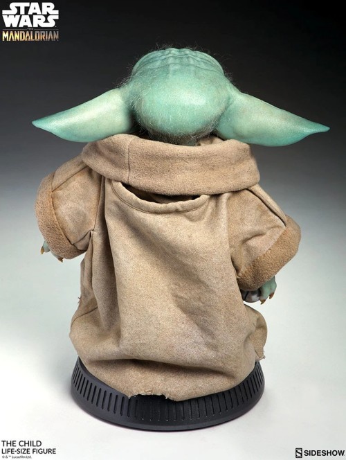 Sideshow Collectibles Star Wars: The Mandalorian - Baby Yoda The Child Life-Size Statue - 42cm