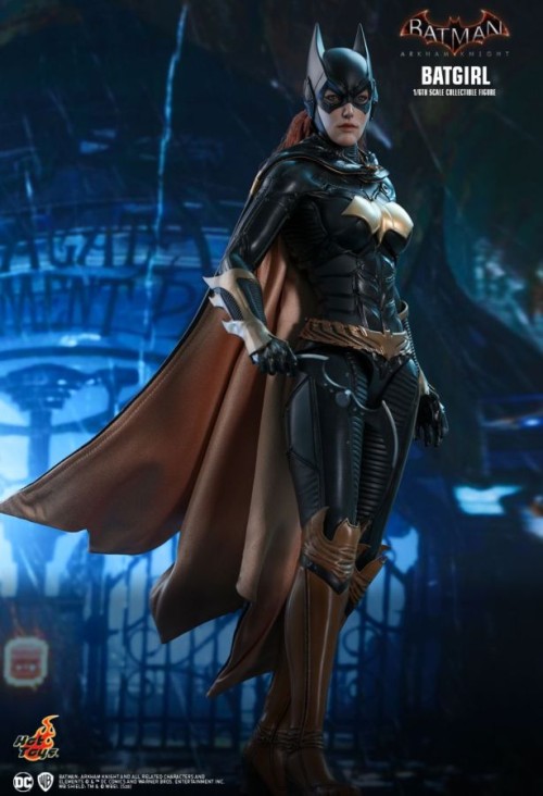 Hot Toys Batman: Arkham Knight - Batgirl 1:6 Scale 12 Inch Action Figure