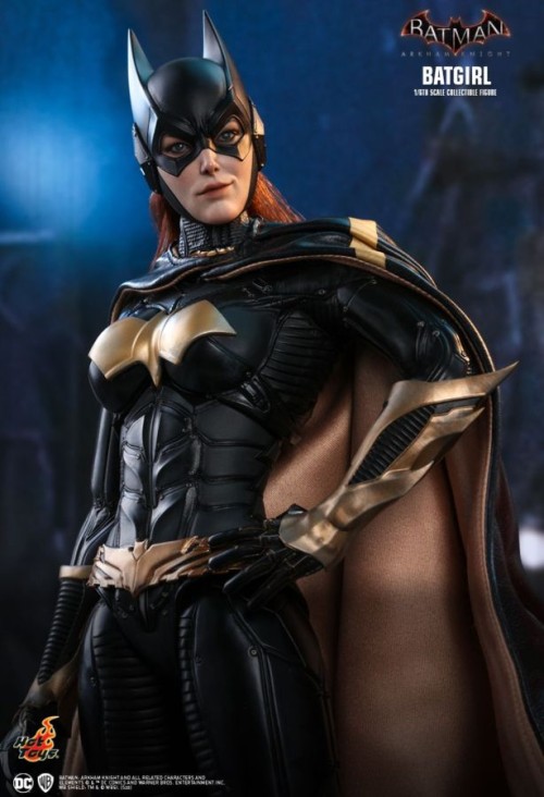 Hot Toys Batman: Arkham Knight - Batgirl 1:6 Scale 12 Inch Action Figure