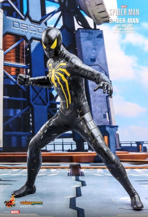 Hot Toys Spider-Man (VG2019) - Anti-Ock Suit Deluxe 1:6 Scale 12 Inch Action Figure